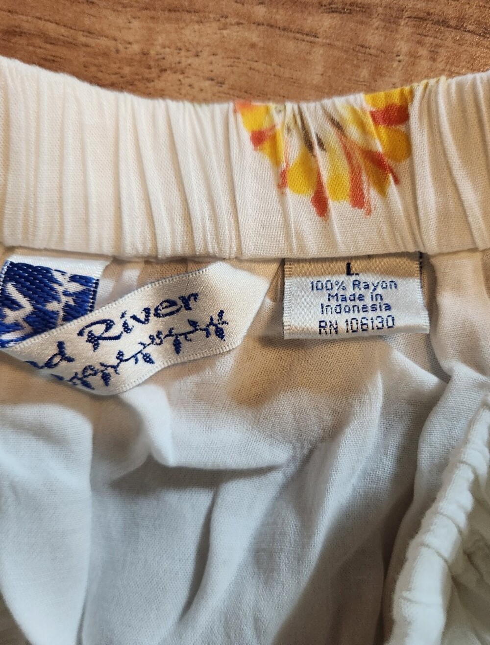 Vintage Wind River Juniors Large White Floral Lined Front Slit High Rise Skirt - Picture 2 of 4